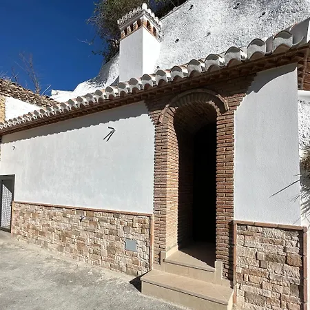 Holiday home Cueva Virgen De Nieves *